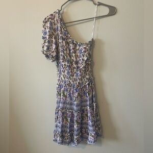 Playa Lucila
One Shoulder Mini Dress